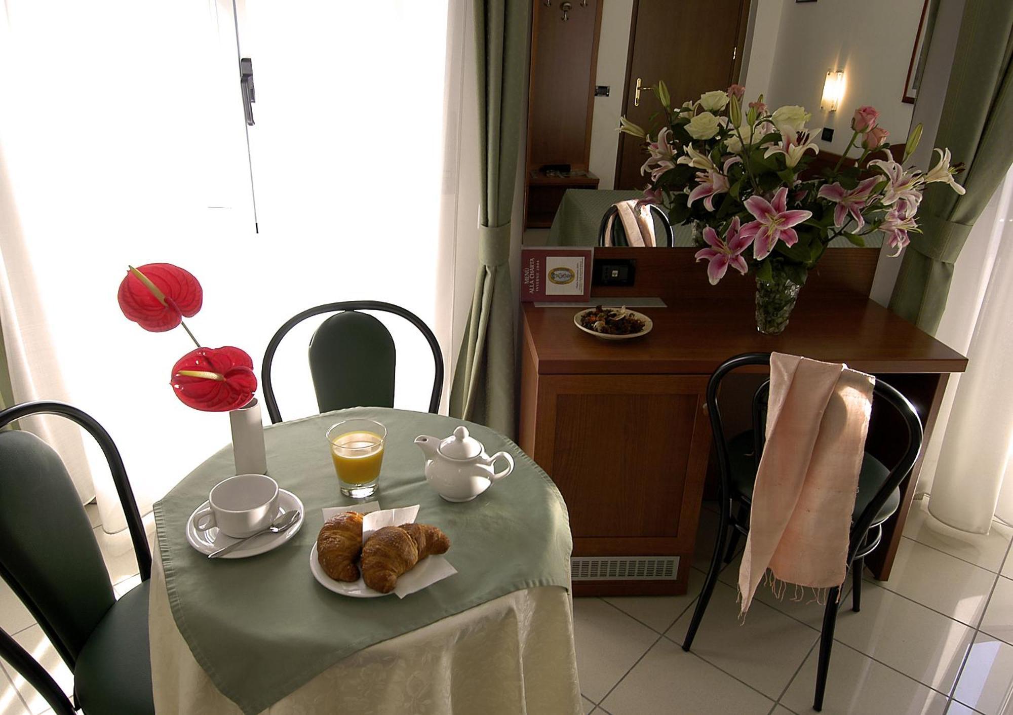 Hotel Dore Mediolan Zewnętrze zdjęcie