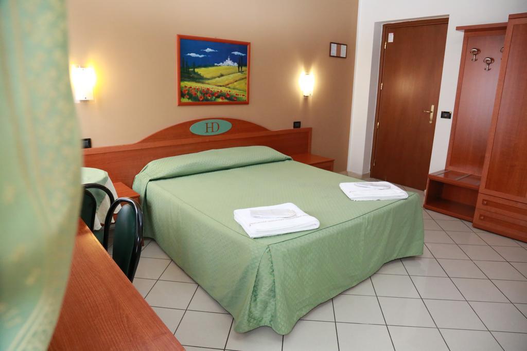 Hotel Dore Mediolan Zewnętrze zdjęcie