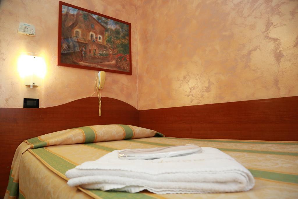 Hotel Dore Mediolan Zewnętrze zdjęcie