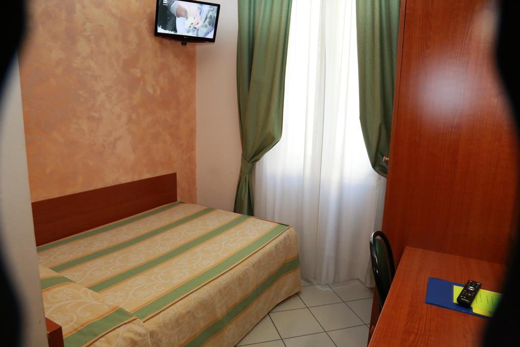 Hotel Dore Mediolan Zewnętrze zdjęcie