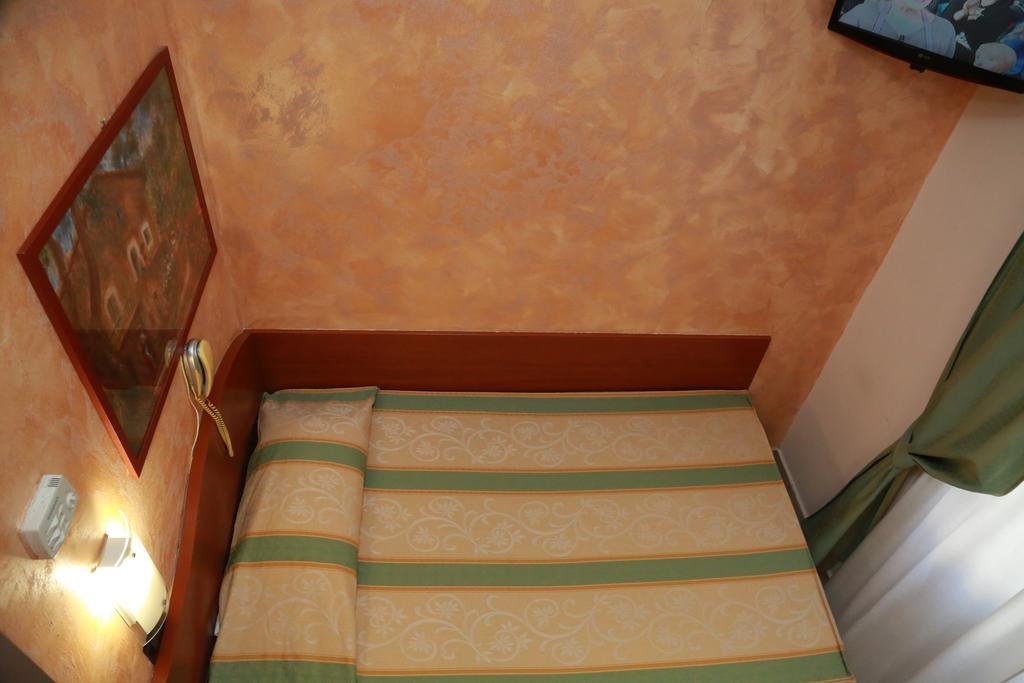 Hotel Dore Mediolan Zewnętrze zdjęcie