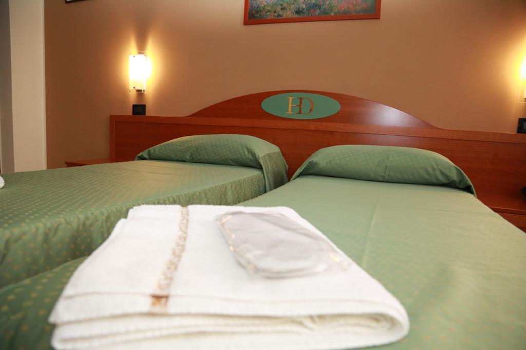 Hotel Dore Mediolan Zewnętrze zdjęcie