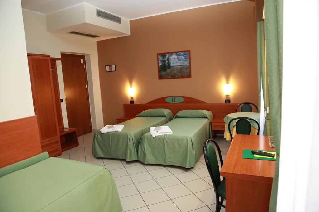 Hotel Dore Mediolan Zewnętrze zdjęcie