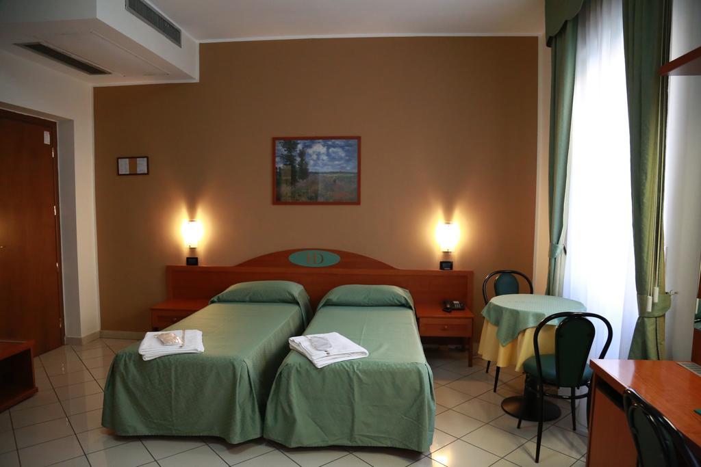 Hotel Dore Mediolan Zewnętrze zdjęcie