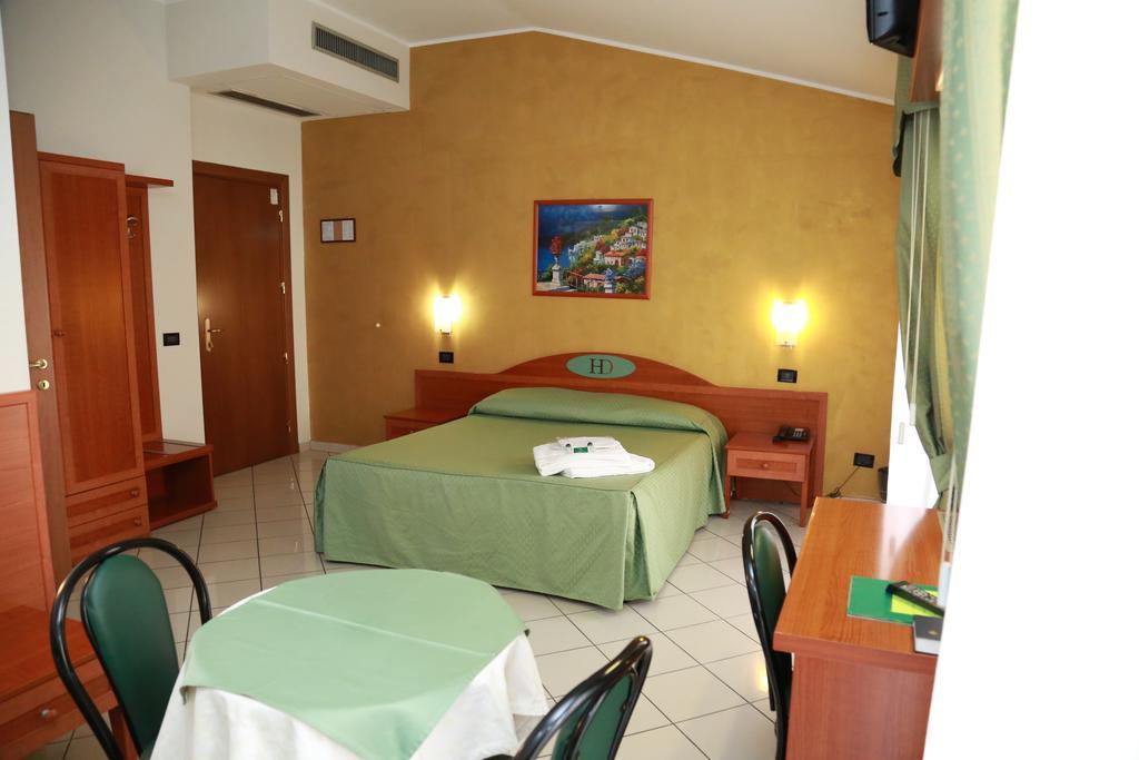 Hotel Dore Mediolan Zewnętrze zdjęcie