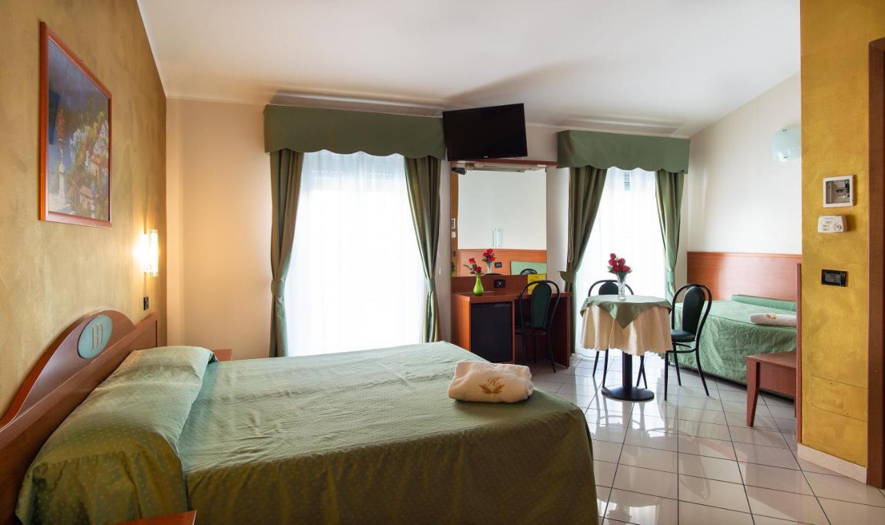 Hotel Dore Mediolan Zewnętrze zdjęcie