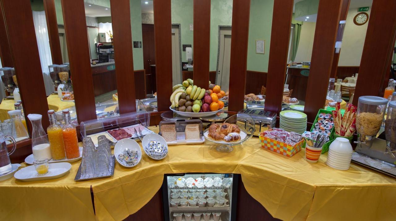 Hotel Dore Mediolan Zewnętrze zdjęcie